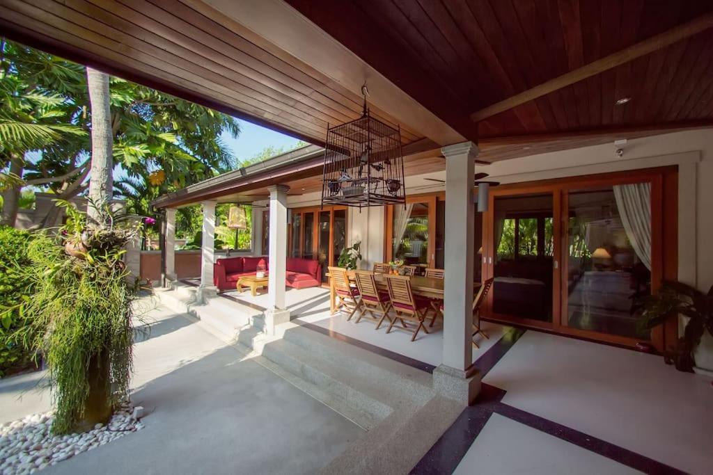 Holiday home Banyak | Luxury 4br With Terrace And Personal Playground *