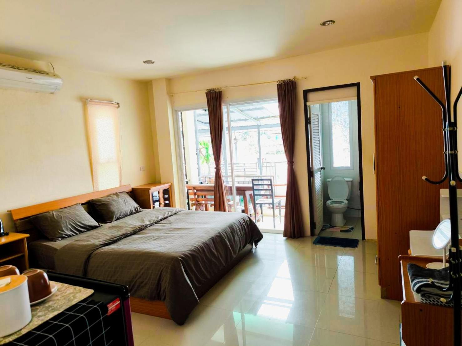 Bed & Breakfast Nu Phuket Airport Resident 1 *