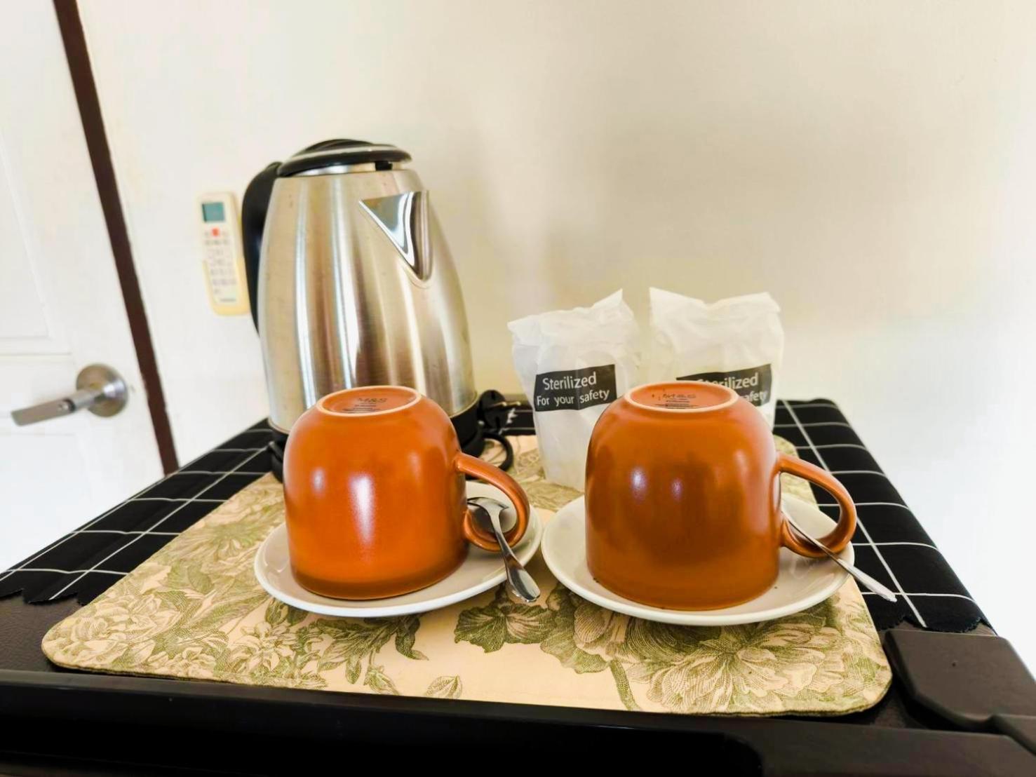 Bed & Breakfast Nu Phuket Airport Resident 1 Nai Yang