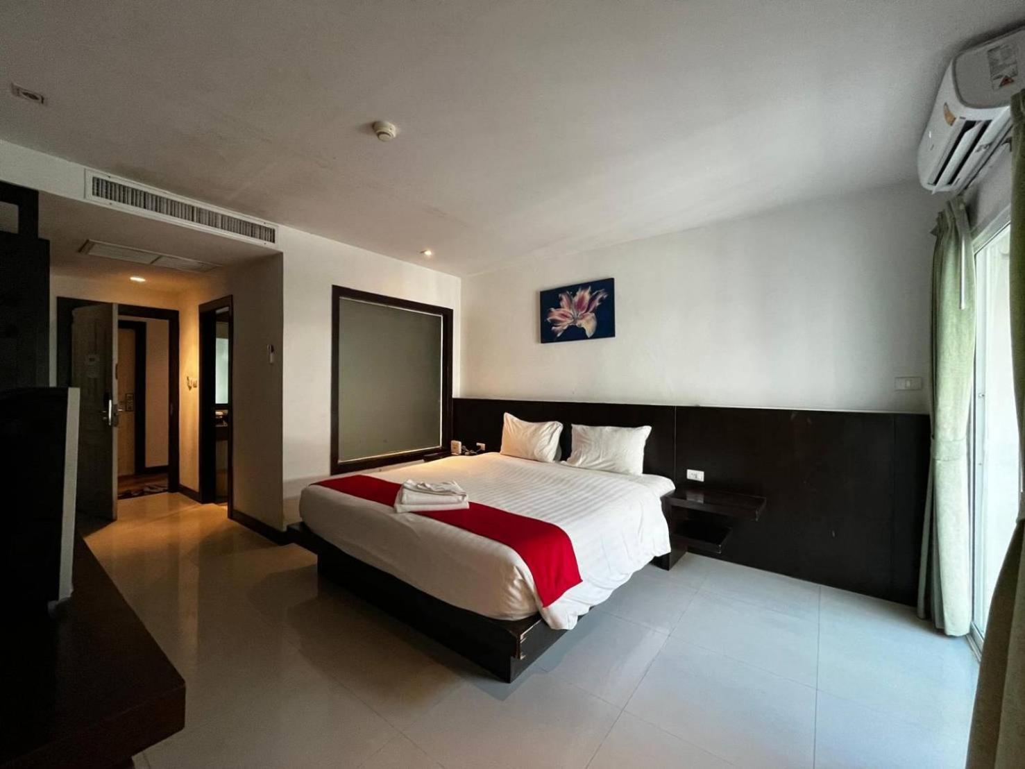 Cocoon Apk & Hotel 4*