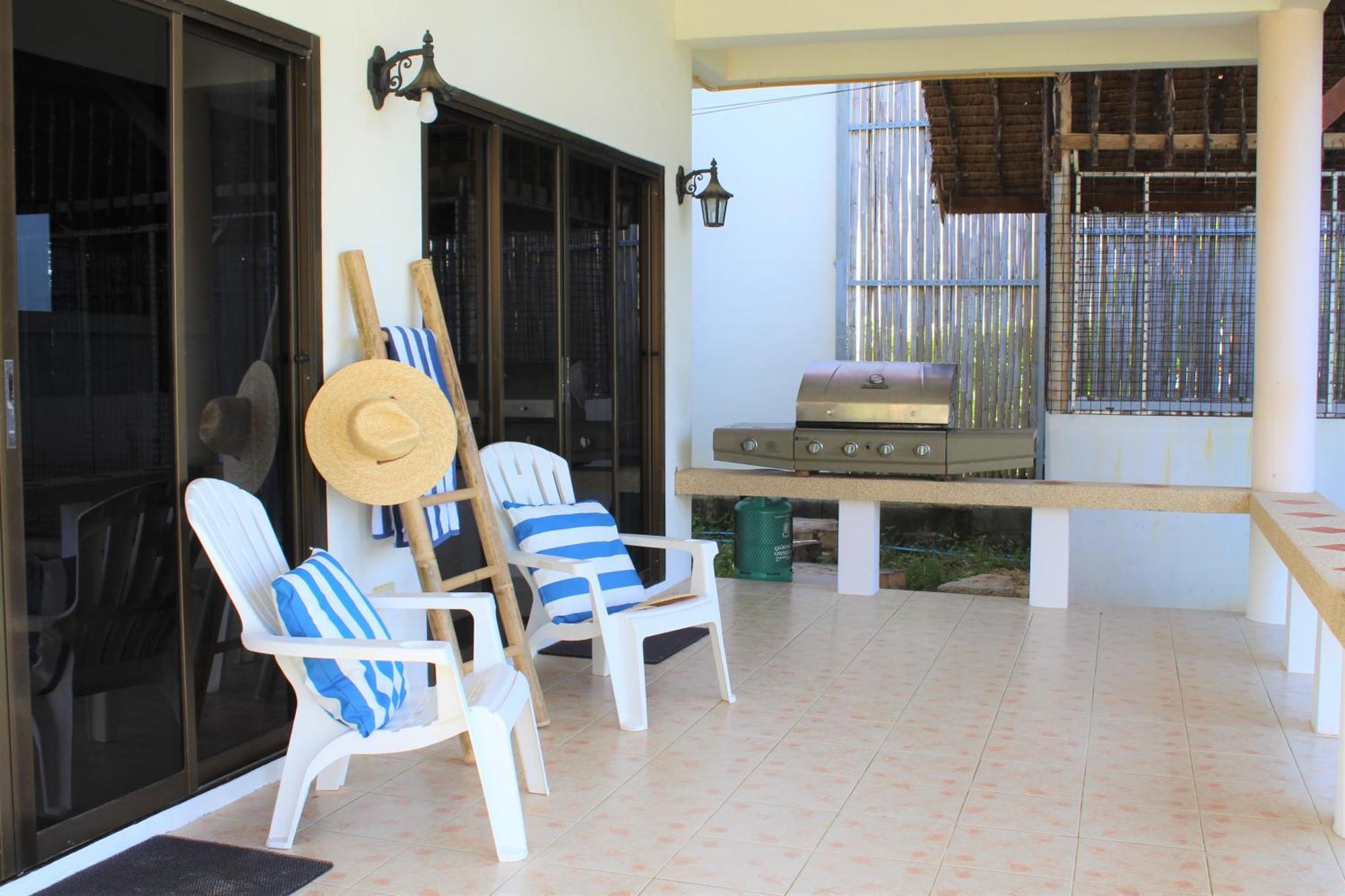 Apartment Front Castle - Kid Friendly Right On The Perfect *