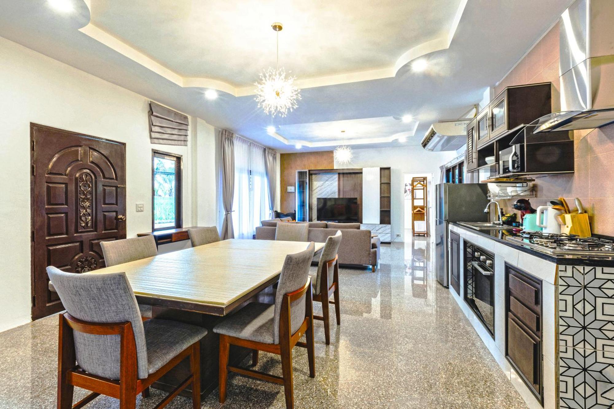 Classbnb - With Pool 2 Kilometers From Strand Kamala