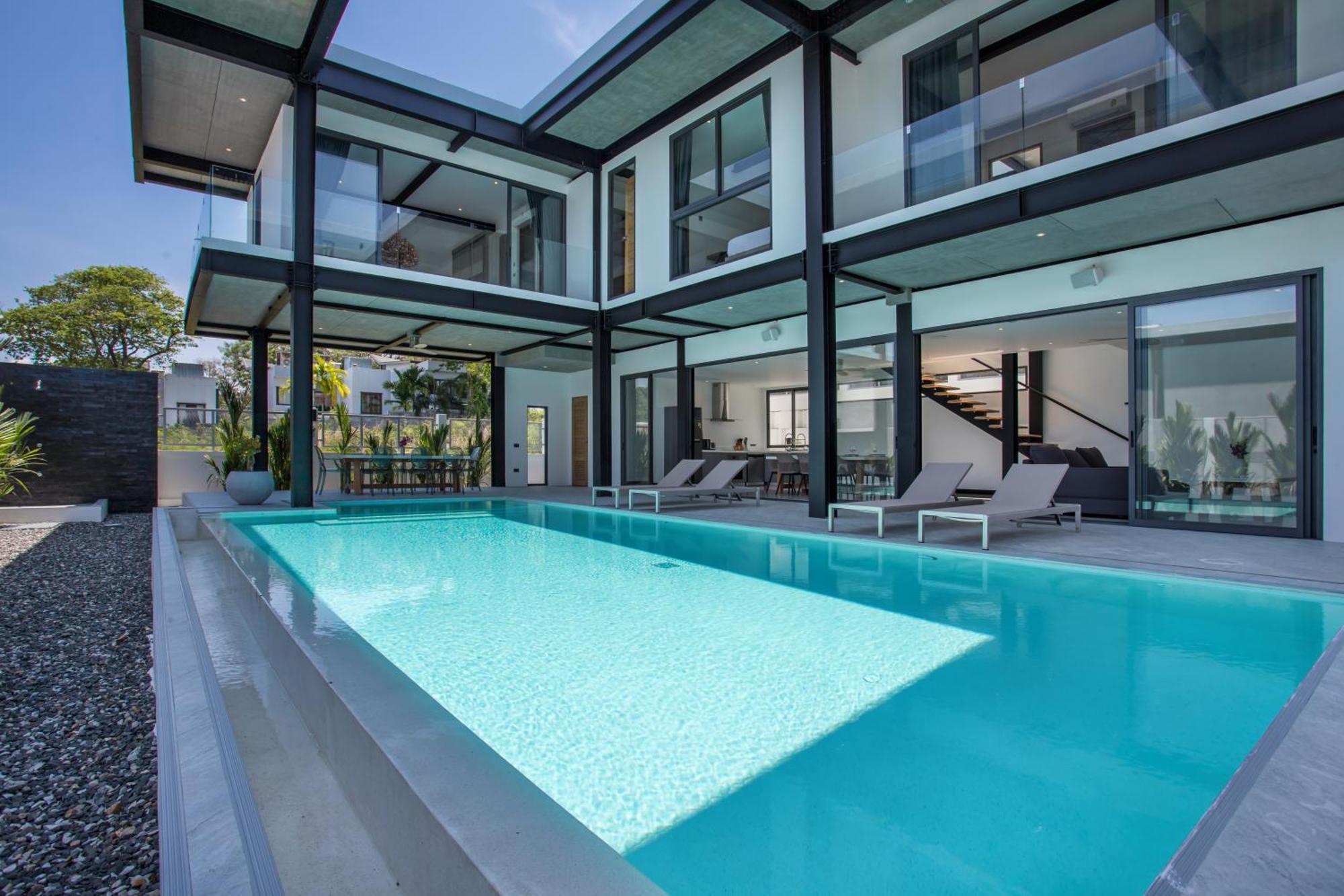 New & Modern, Loft Style 4br Sunset Garden 3, 12m Salt Pool, Just 10min Drive Naiharn *
