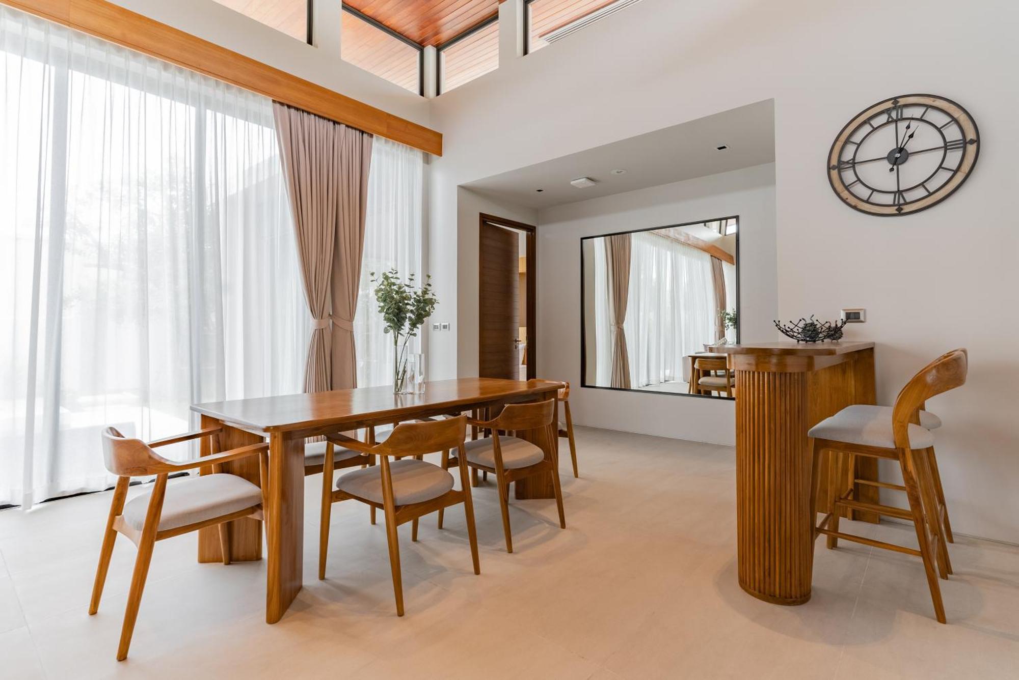 Botanica Modern Loft By Villacarte Villa *