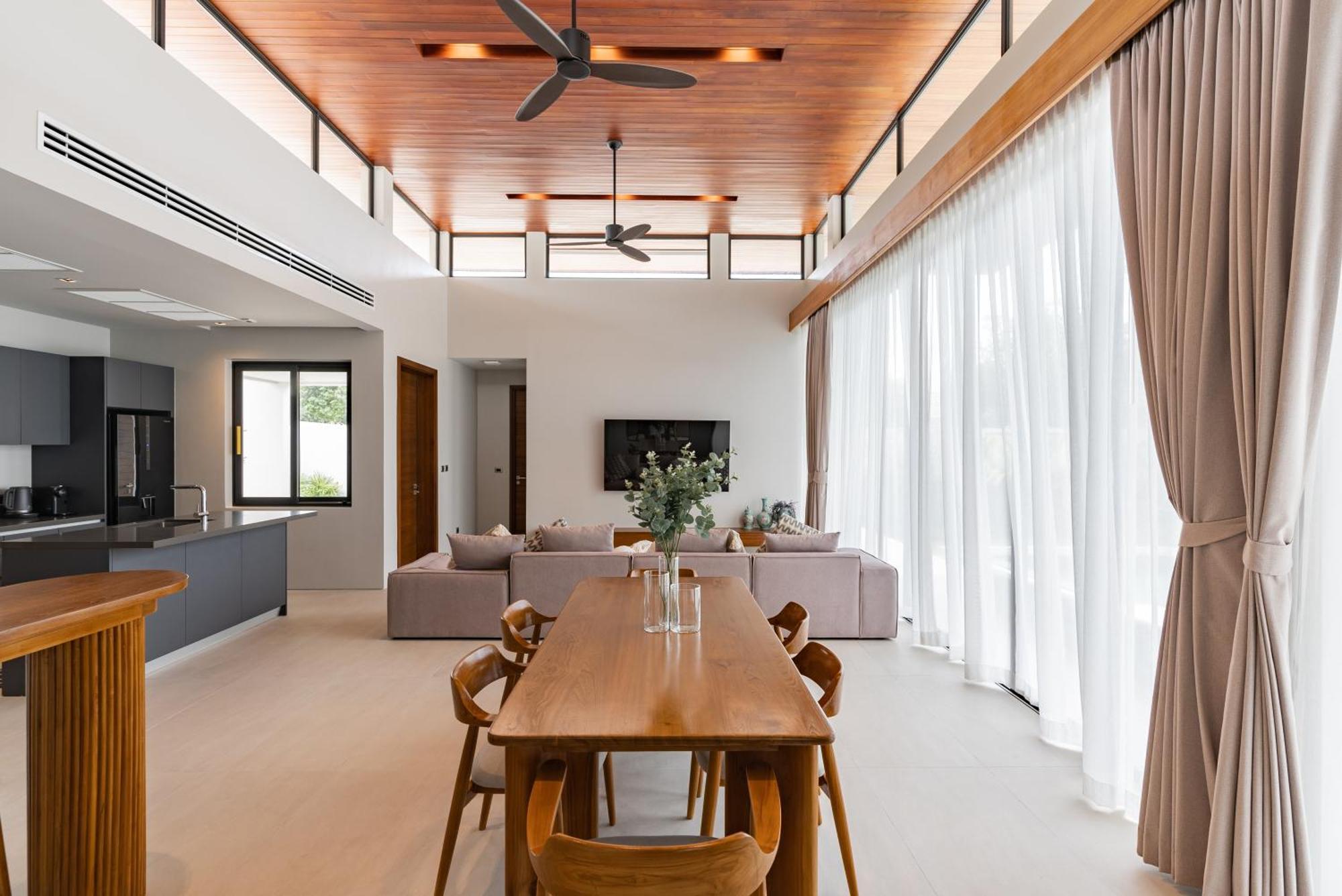 Botanica Modern Loft By Villacarte Villa