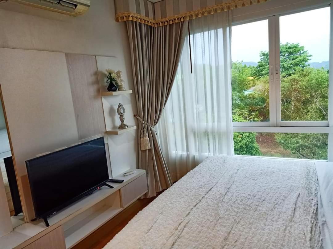 Plus Condo 2 By Tida