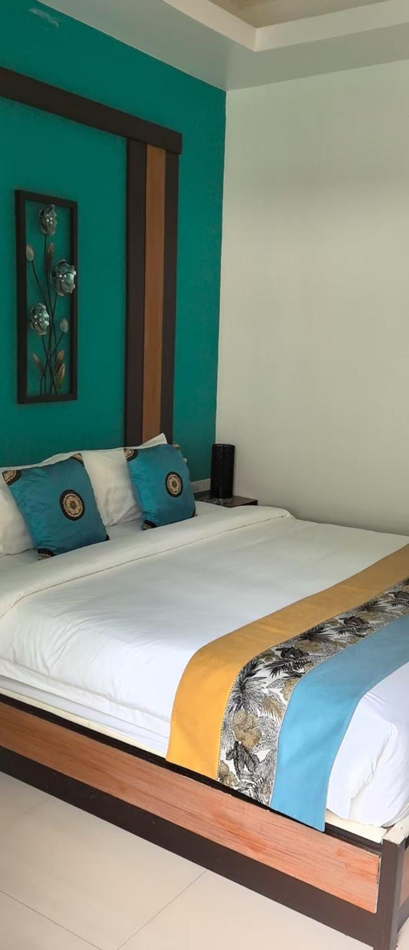 Tongtong Garden Hotel 4*