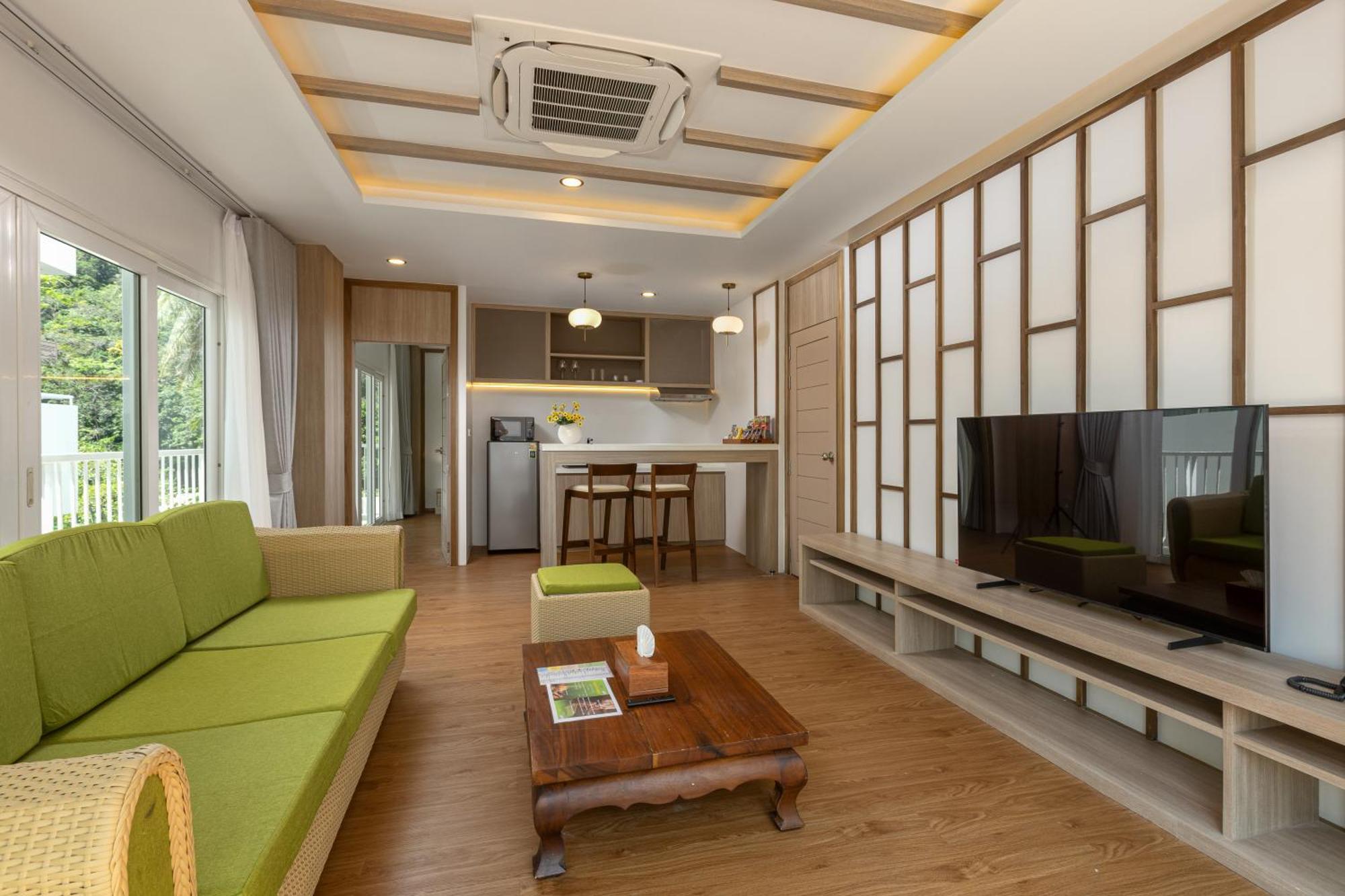 Resort Phunawa Phuket - Sha