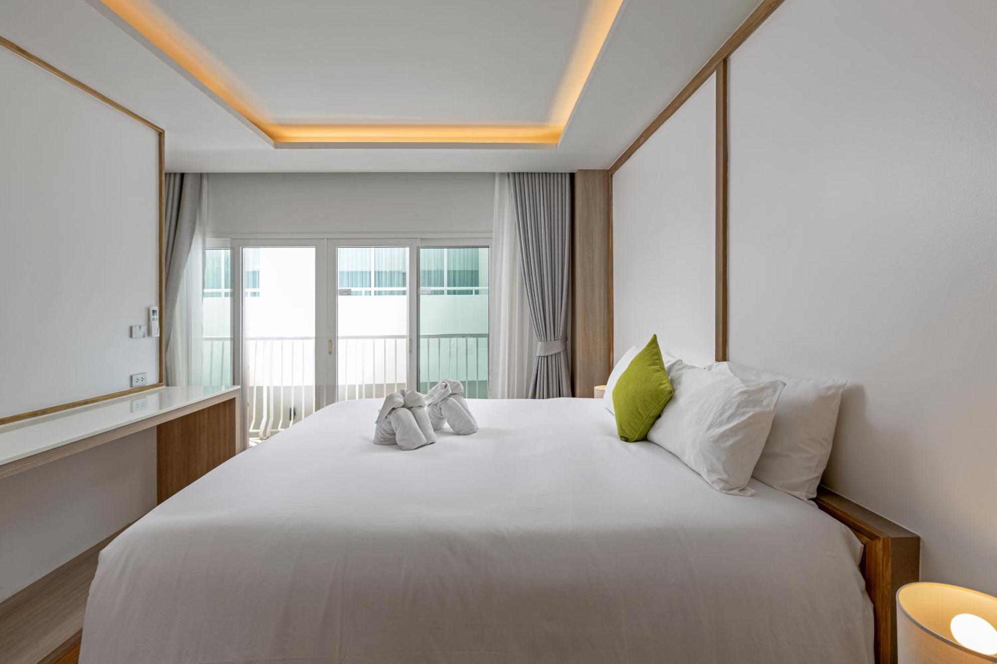 Resort Phunawa Phuket - Sha Karon