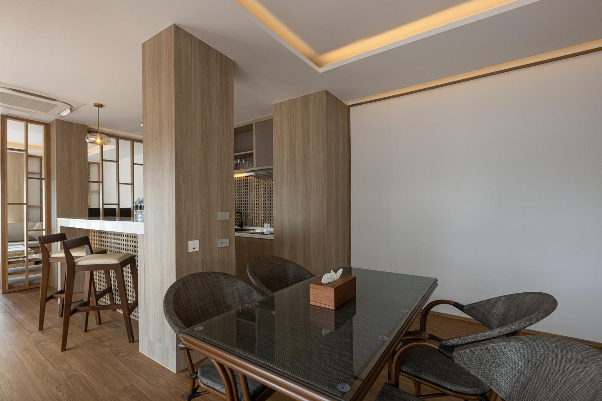 Resort Phunawa Phuket - Sha