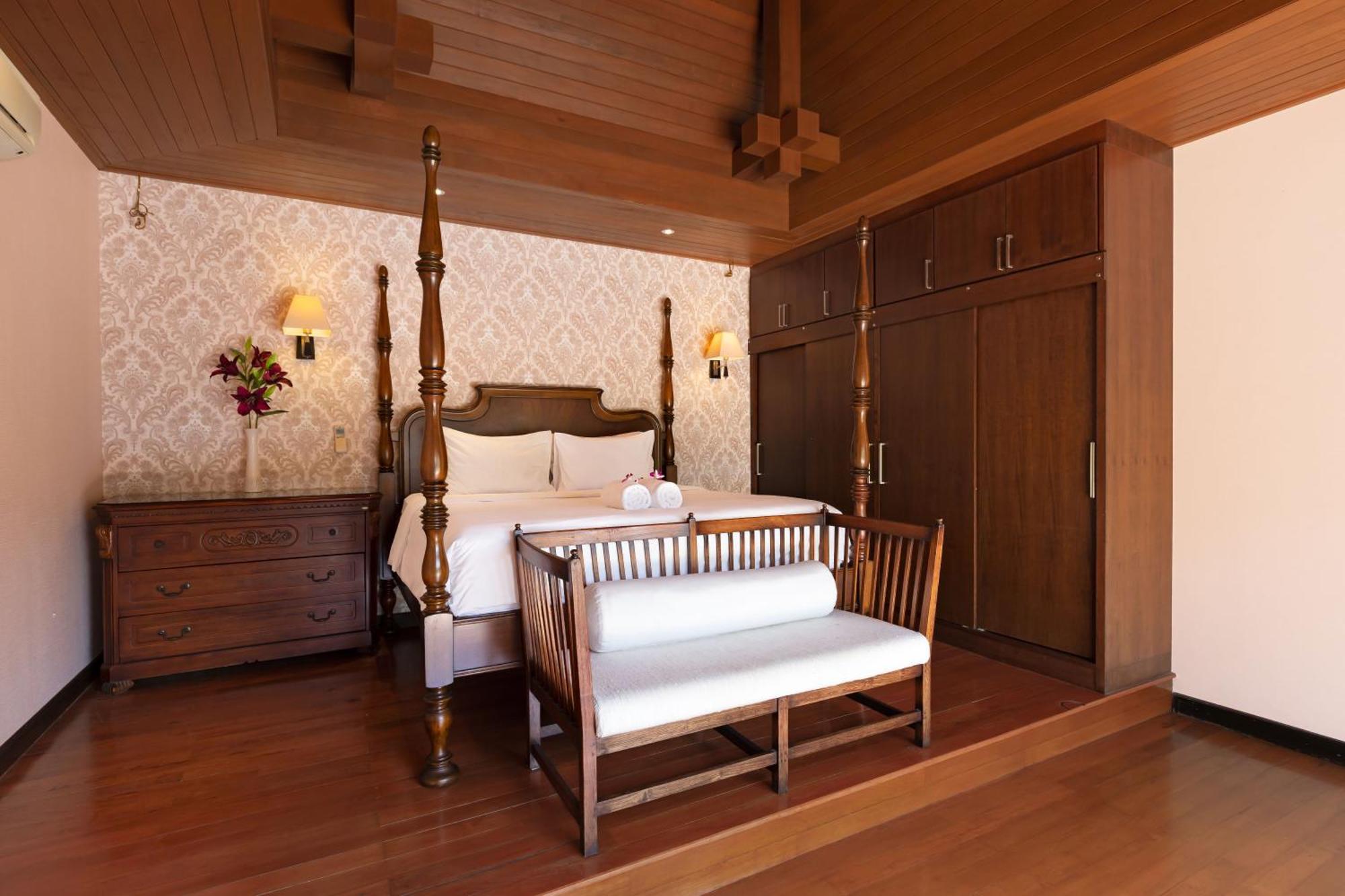 Villa Sri Suri *