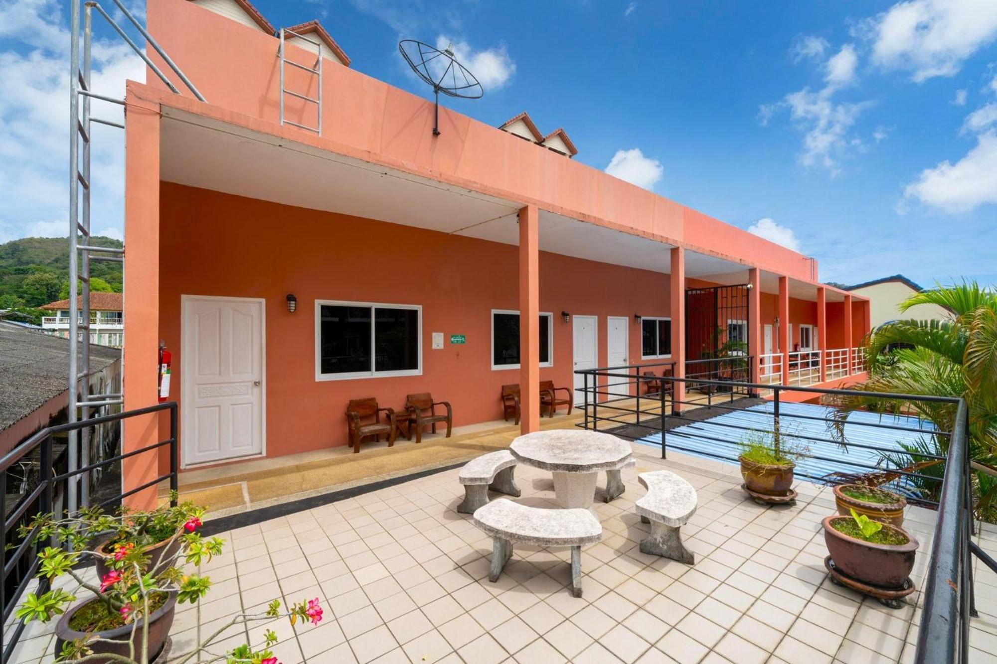 Jungceylon - Quiet Location, Pool, Maid * Patong