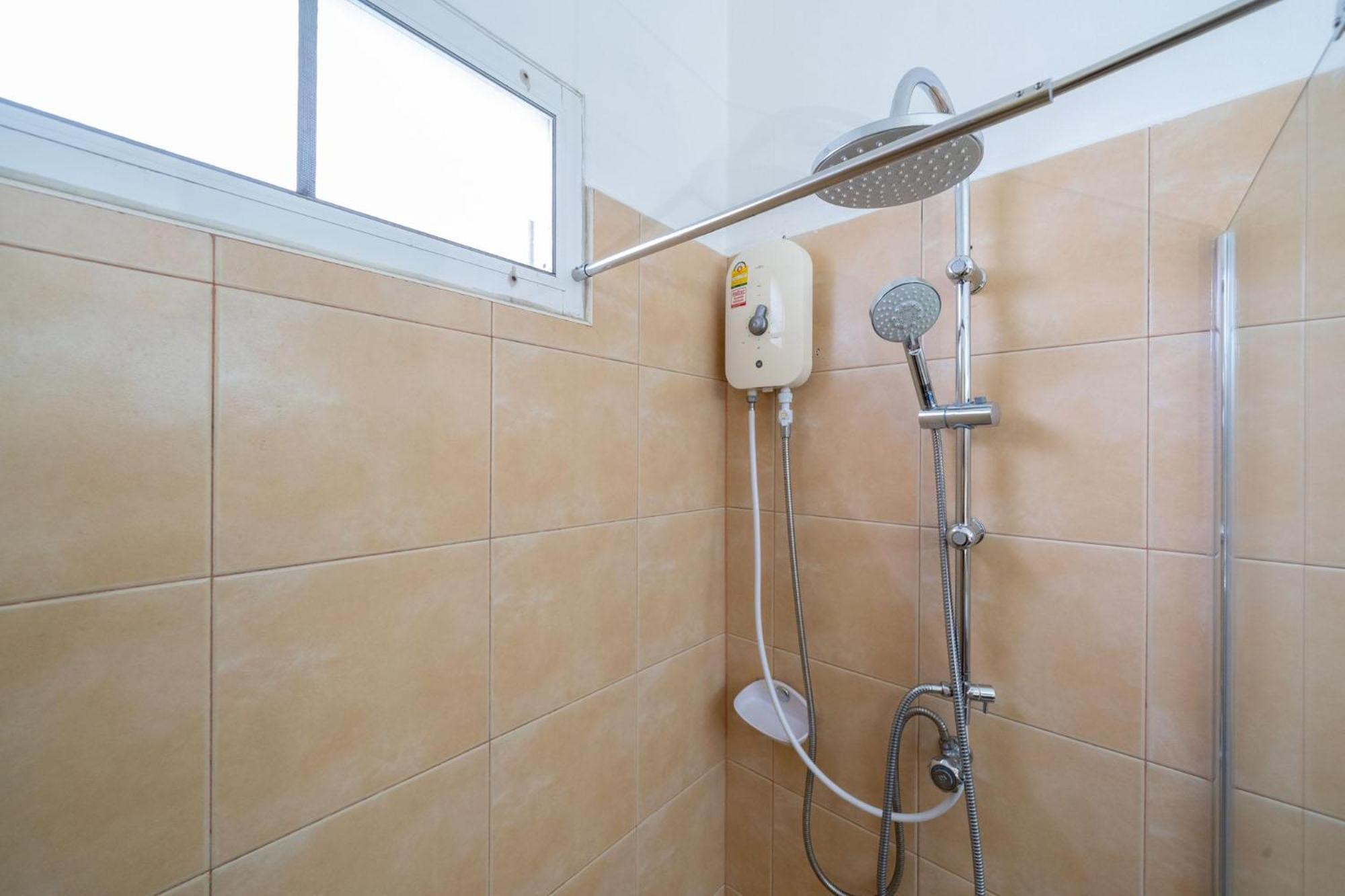 Jungceylon - Quiet Location, Pool, Maid *