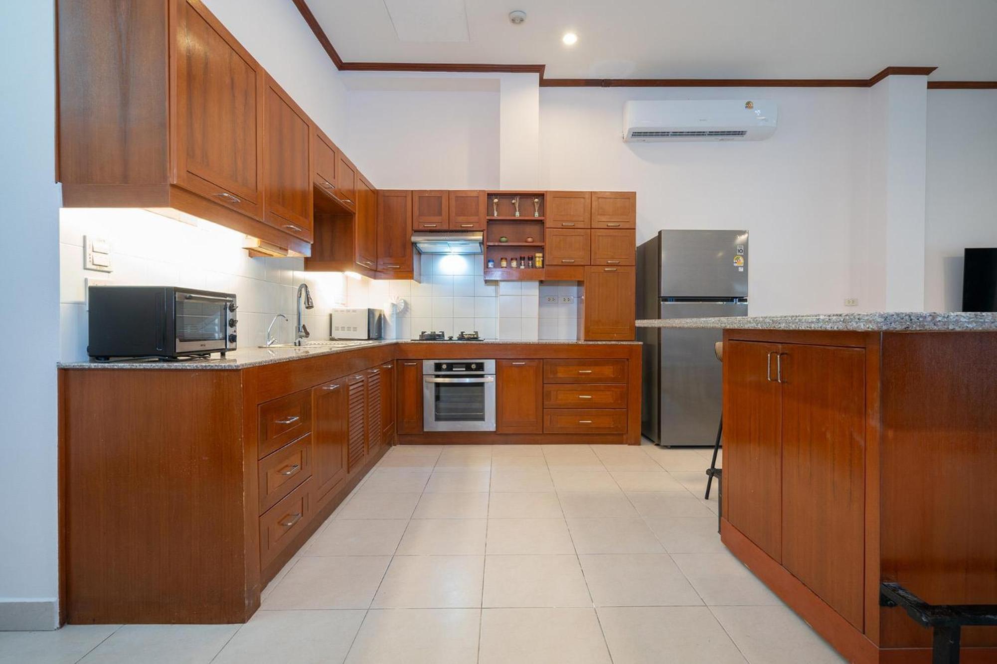 Villa Jungceylon - Quiet Location, Pool, Maid
