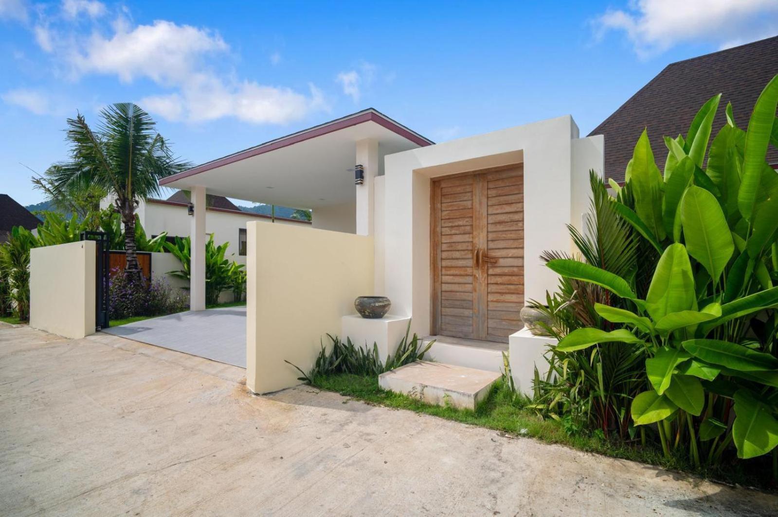Bella 5br Private Pool Villa, Laguna * Koh Lone