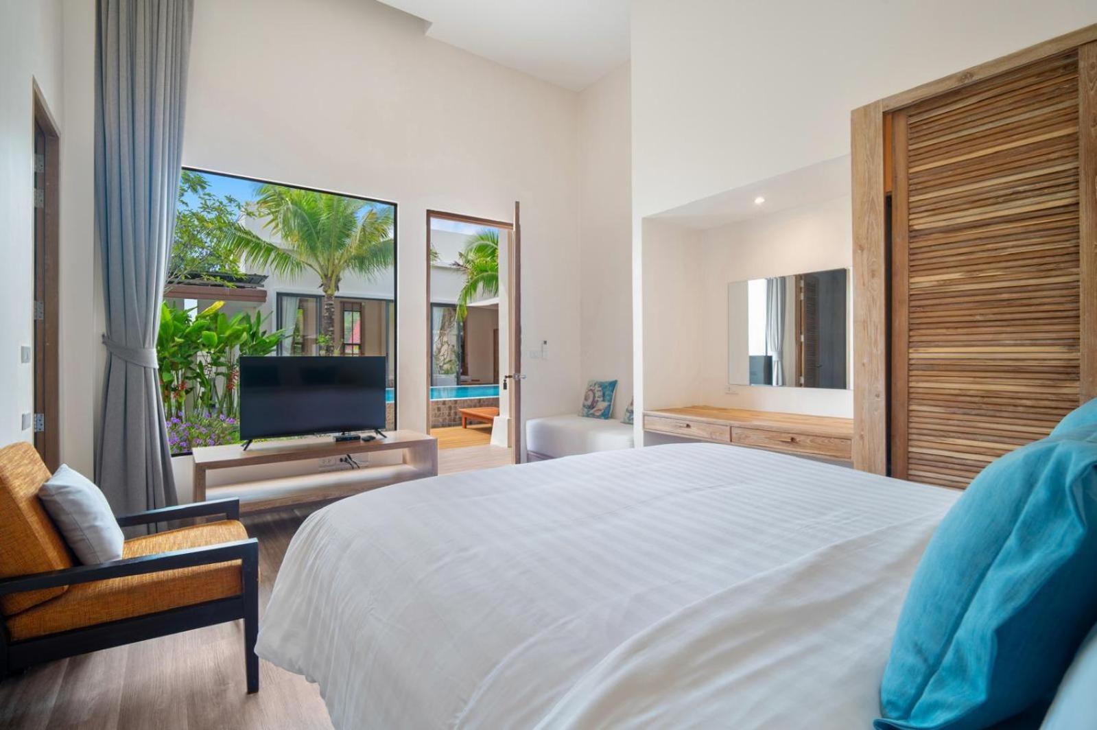 Bella 5br Private Pool Villa, Laguna * Koh Lone