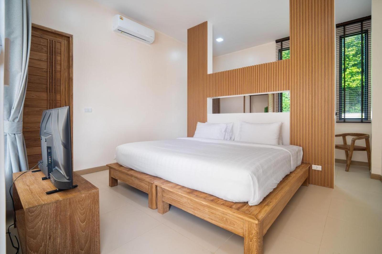 Bella 5br Private Pool Villa, Laguna