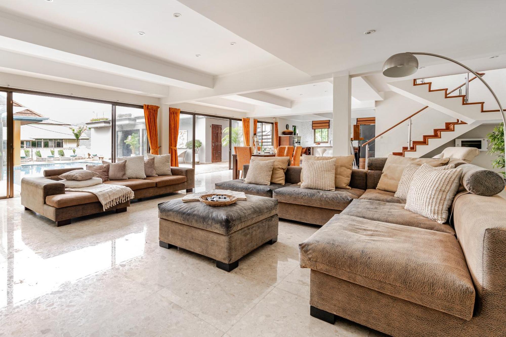 Luxury 4br With Pool & Ocean Views On Villa