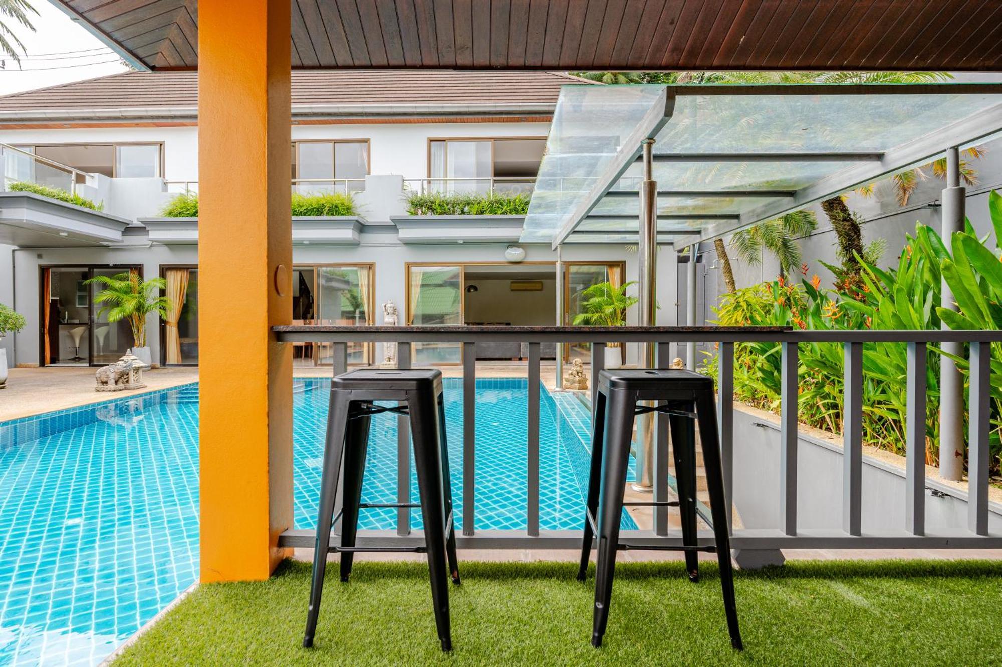 Luxury 4br With Pool & Ocean Views On Villa