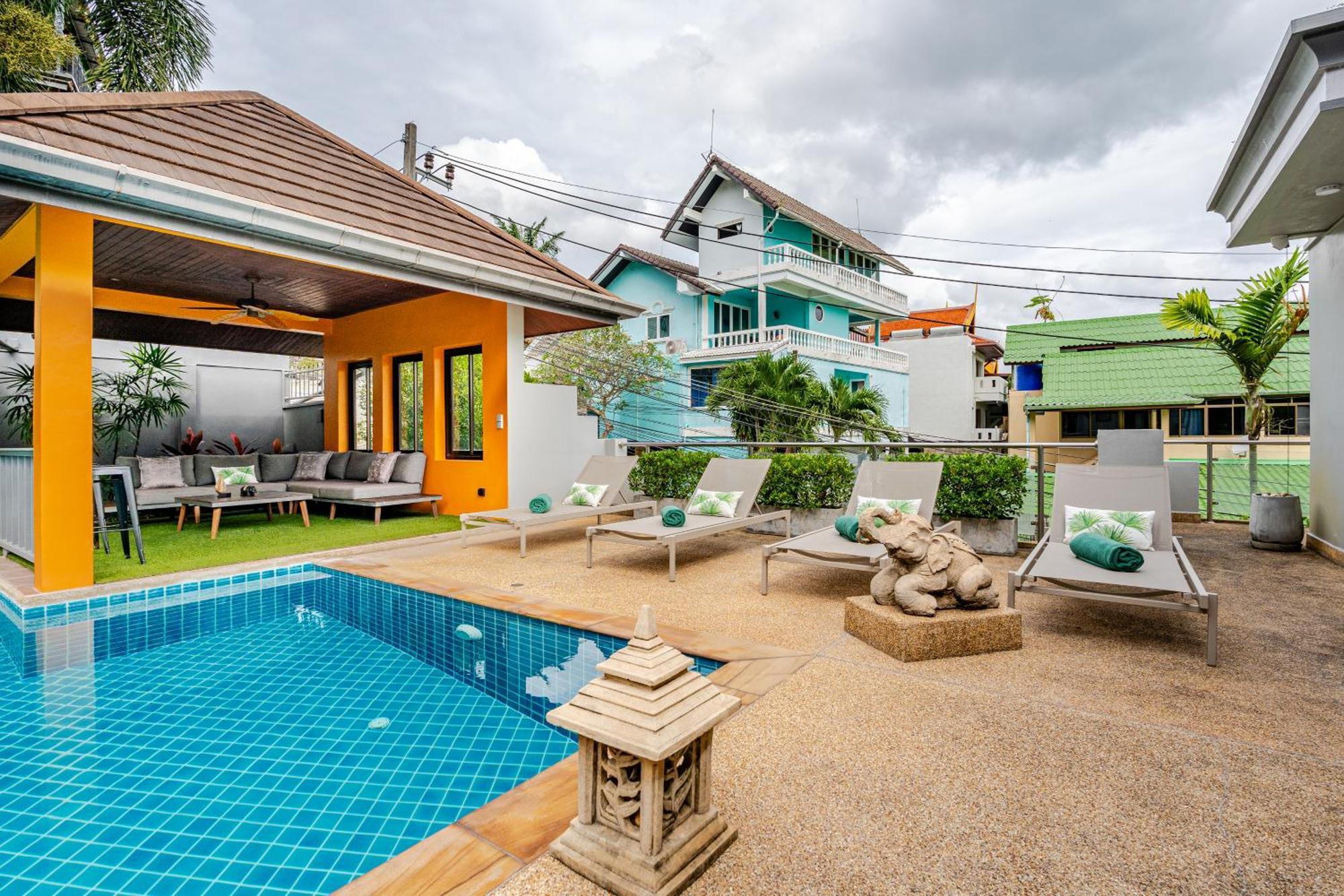 Luxury 4br With Pool & Ocean Views On *