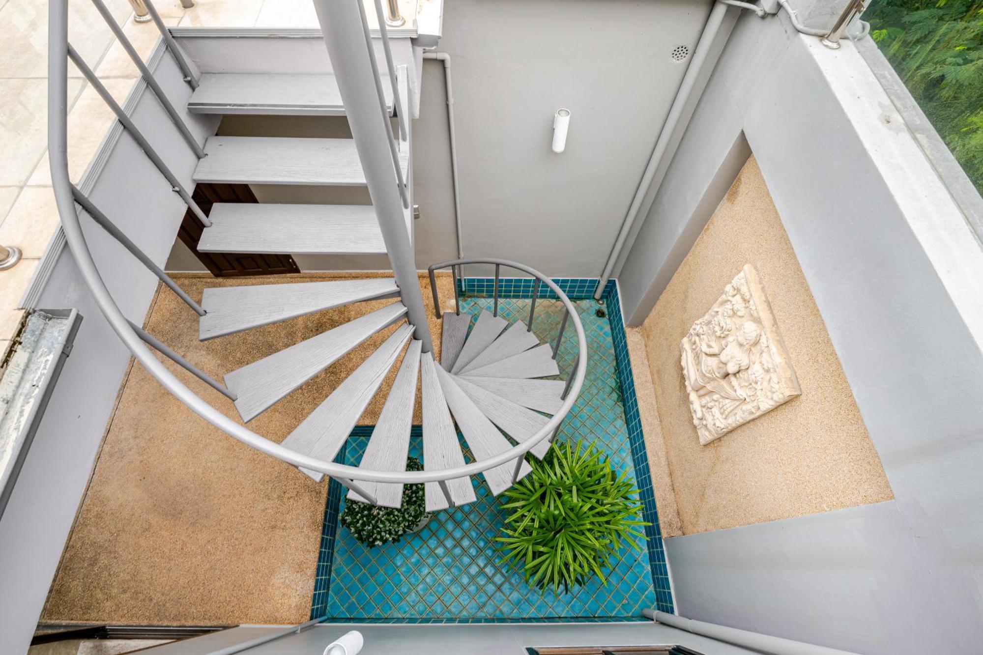 Luxury 4br With Pool & Ocean Views On *