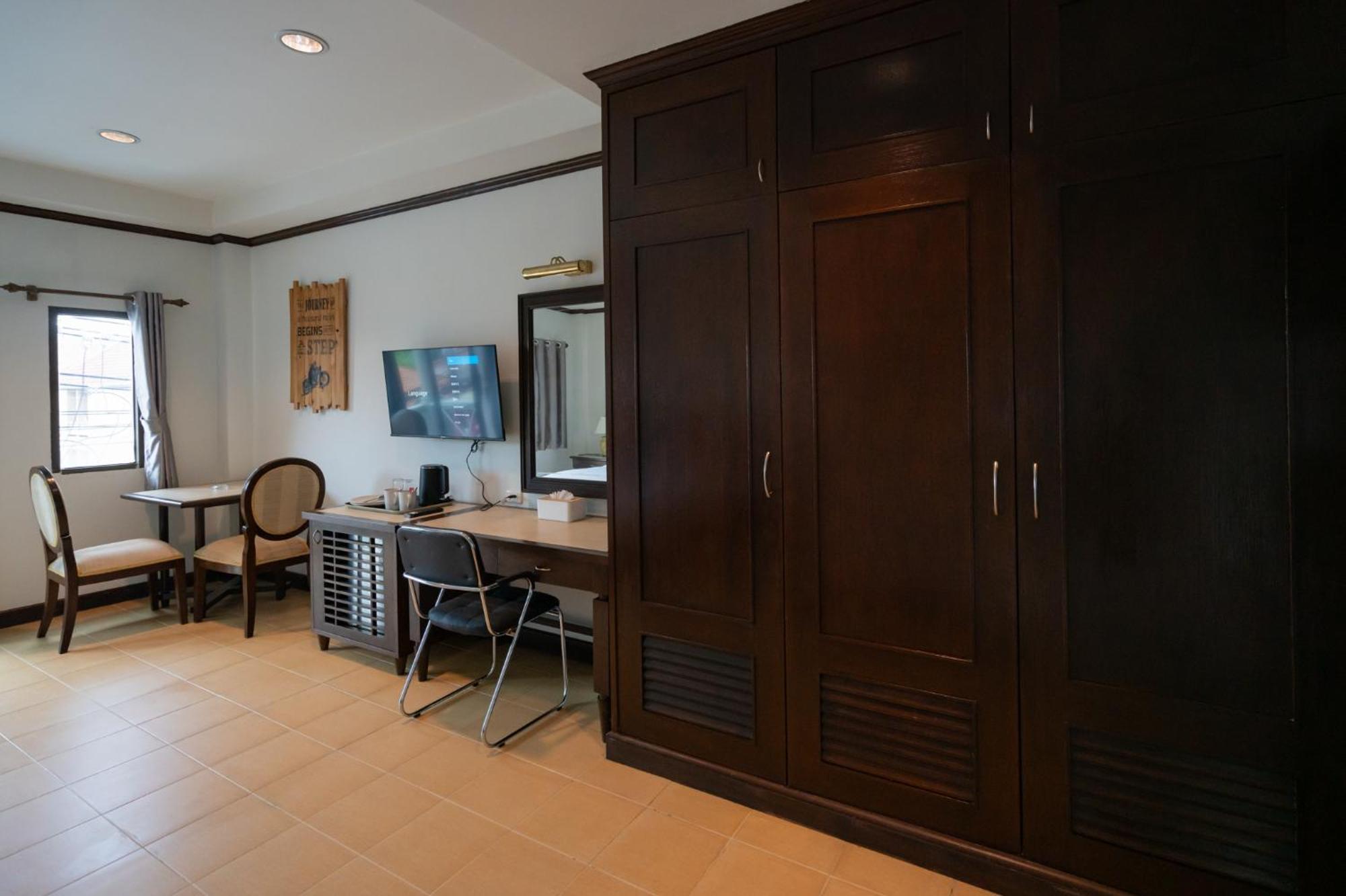 Tri's Miracle Apartment *