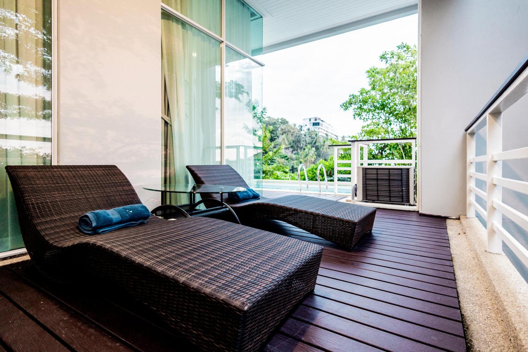 Karon Beach Residence Apartment