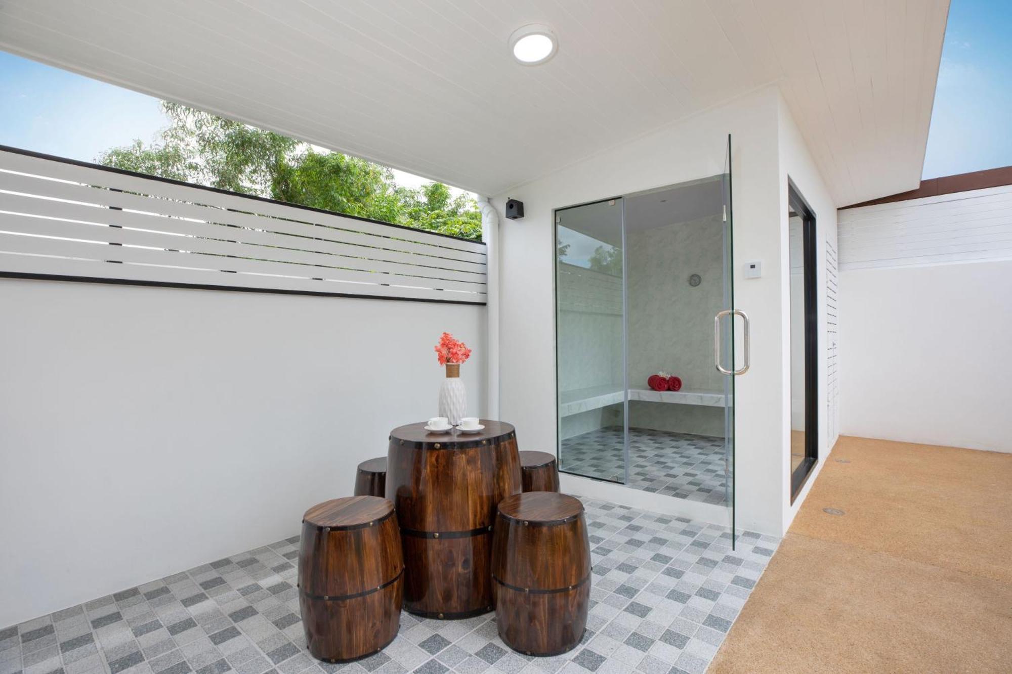 Newly Built 2br Goldena 12a With Private Sauna In Villa *