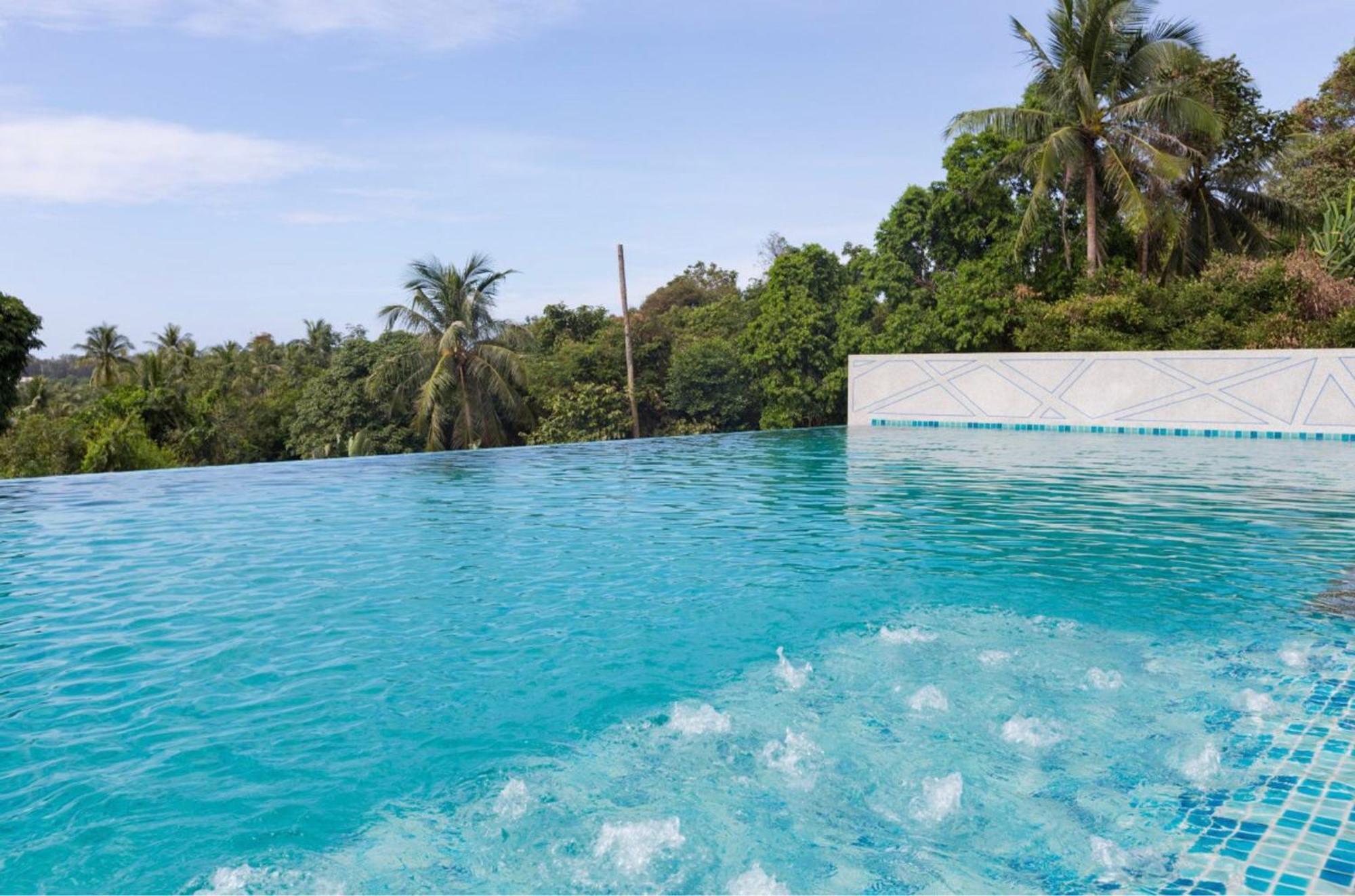 1br Terrace, Pool, Gym Near Holiday home Nai Yang
