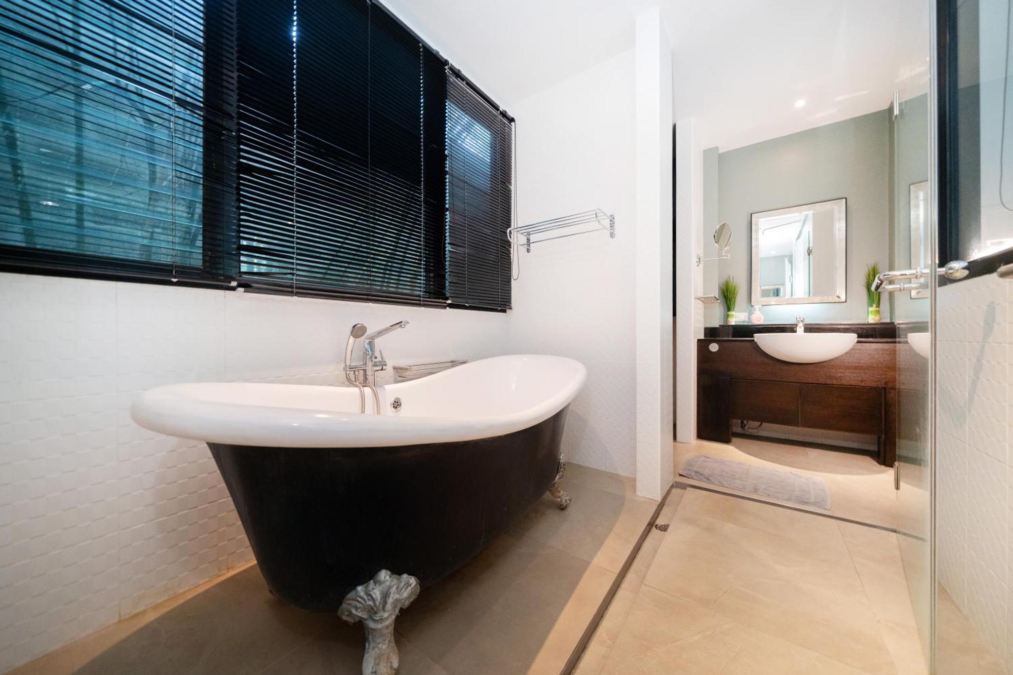 Luxurious Near Bangtao Villa