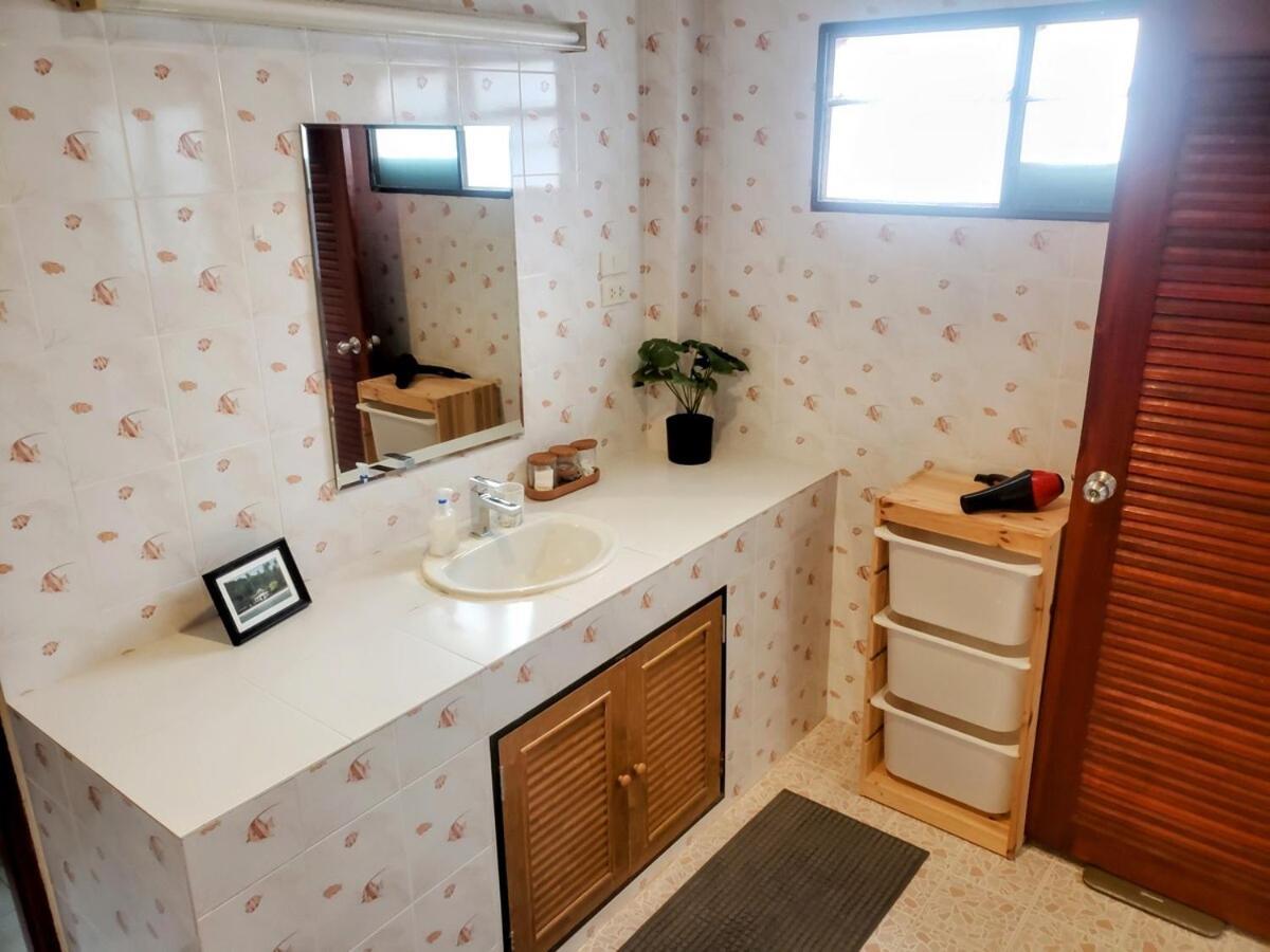 Front Castle - Kid Friendly Right On The Perfect Apartment *