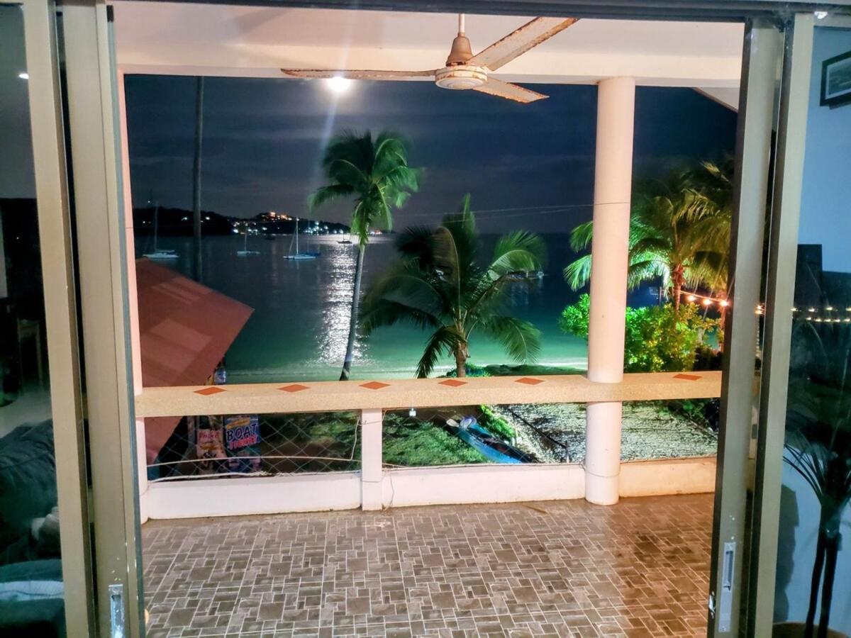 Front Castle - Kid Friendly Right On The Perfect Apartment