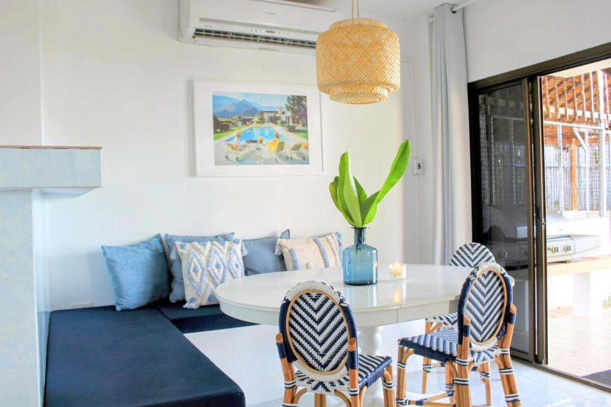 Apartment Front Castle - Kid Friendly Right On The Perfect