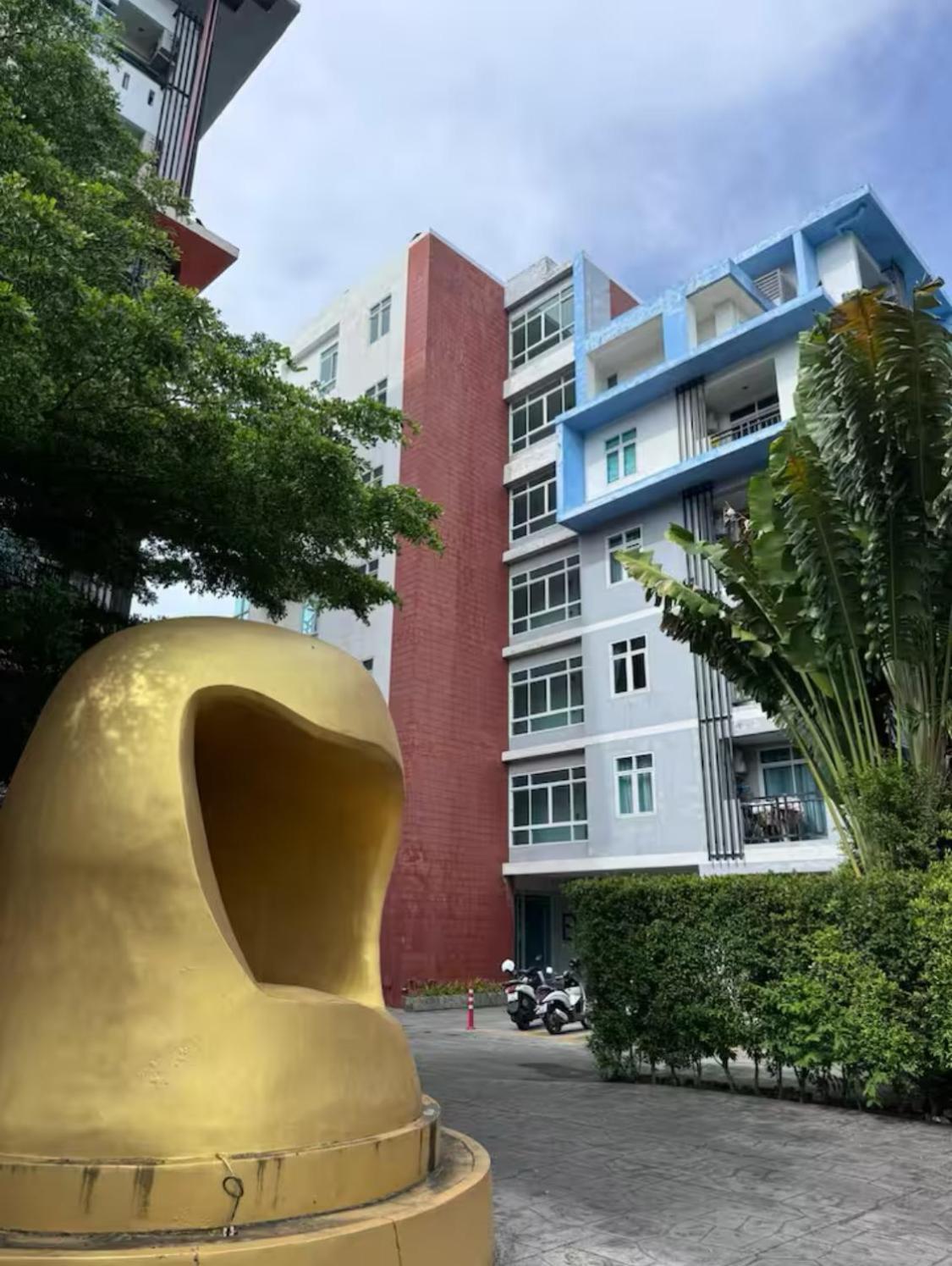 The Bell Apartment *
