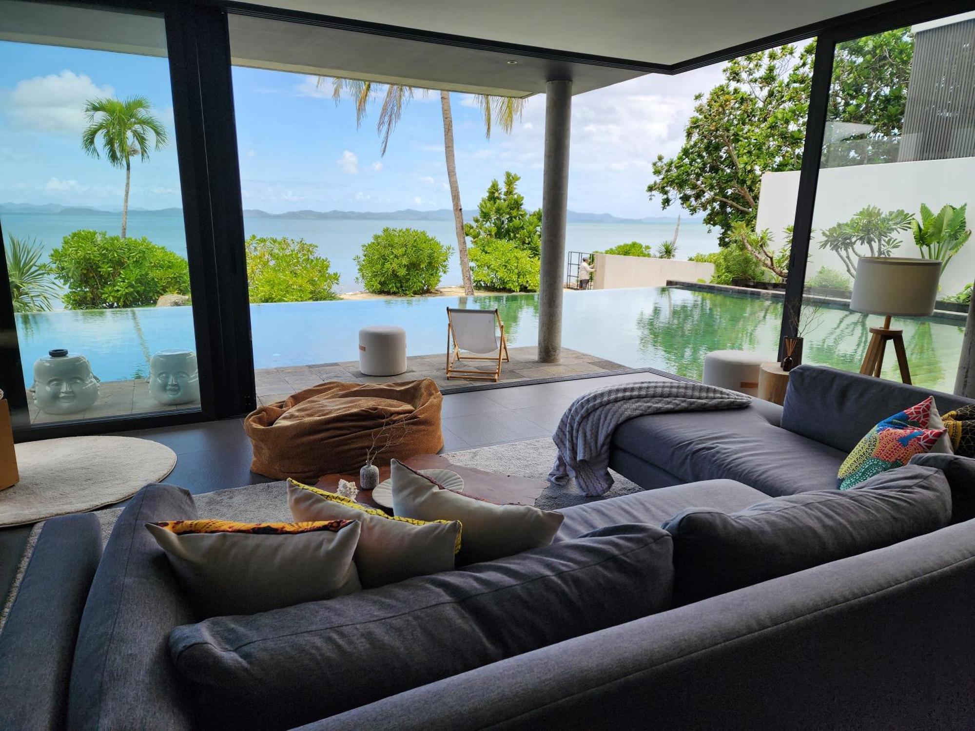 Luxury Beachfront 3 Bedroom Brahma At Ta-ke B Villa *