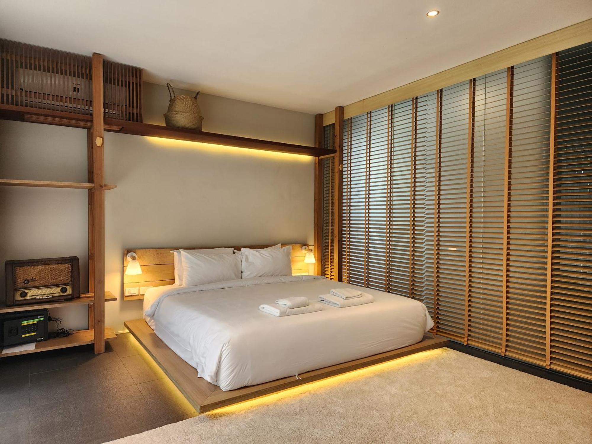 Luxury Beachfront 3 Bedroom Brahma At Ta-ke B Villa Ban Ao Kung