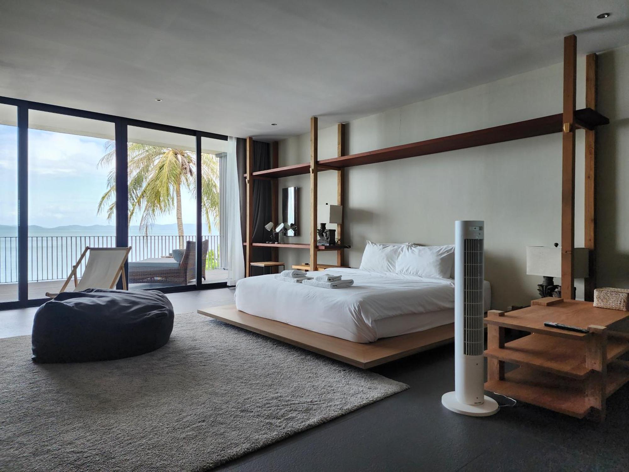 Villa Luxury Beachfront 3 Bedroom Brahma At Ta-ke B Ban Ao Kung