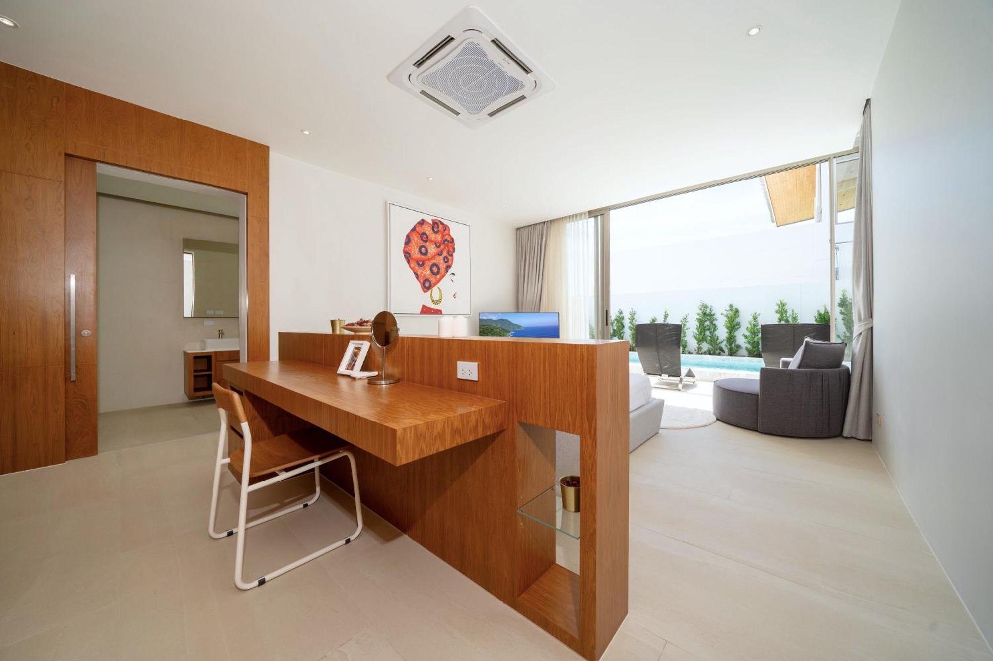 Brand-new & Luxury 5br Pool Trinity C2 * Ban Pak Lak