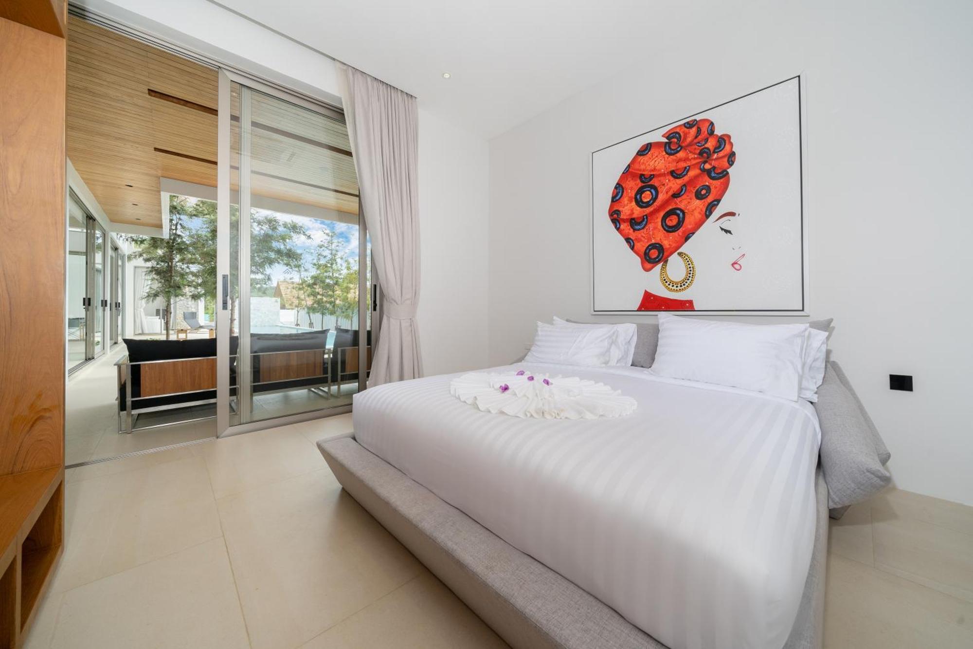 Modern Masterpiece With Tropical Flair! 5br Trinity C4 * Ban Pak Lak