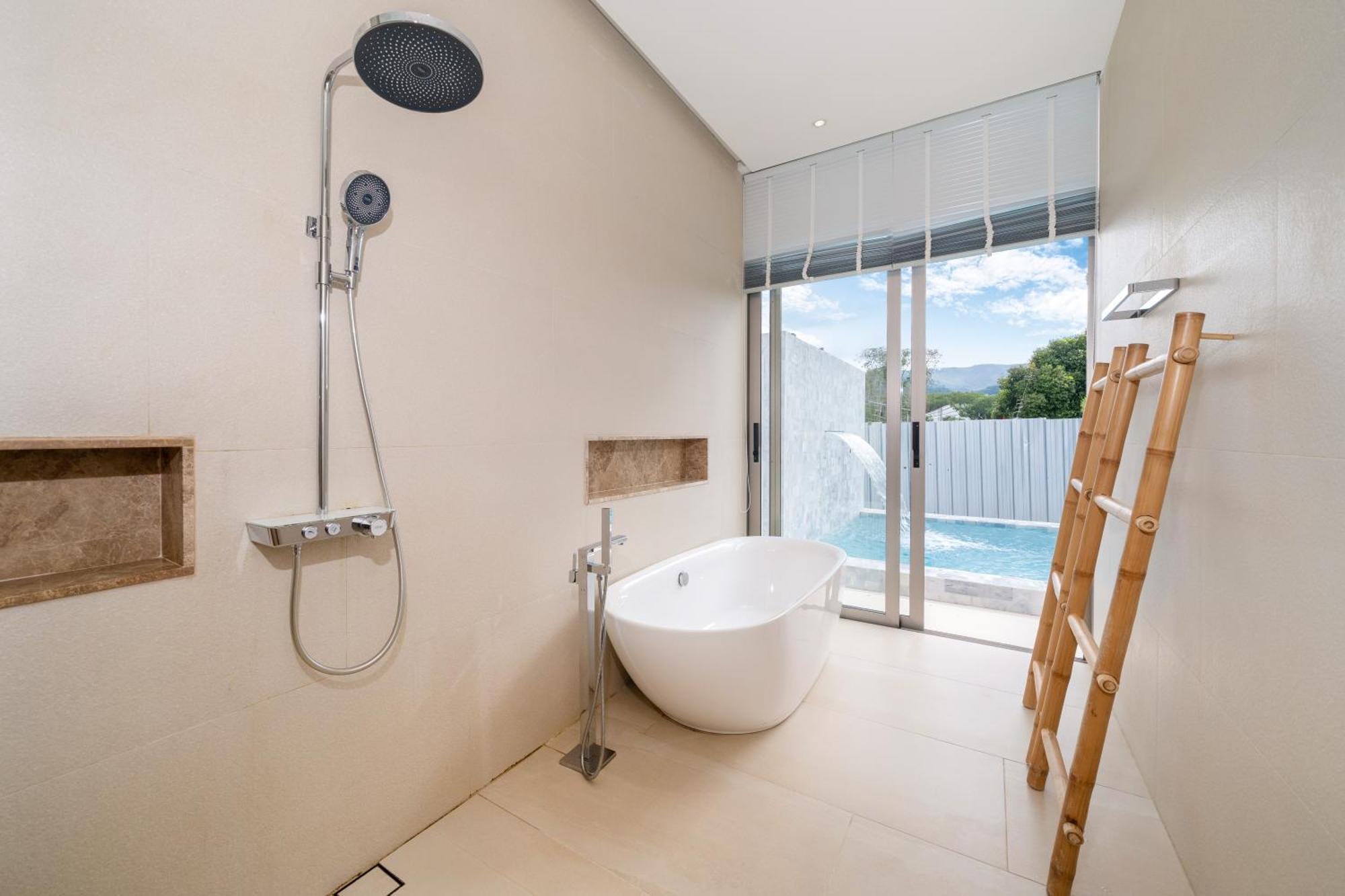Modern Masterpiece With Tropical Flair! 5br Trinity C4 Ban Pak Lak