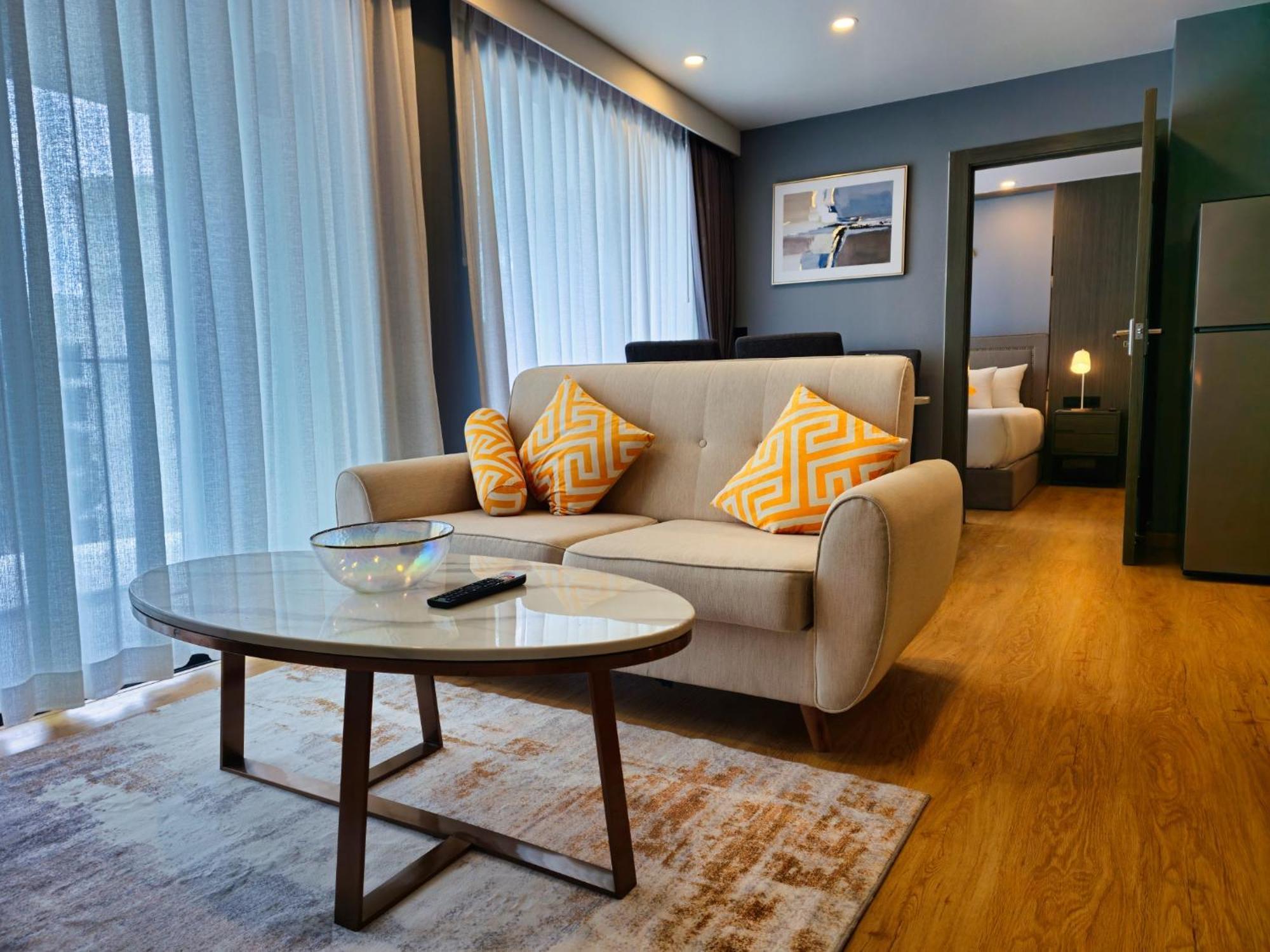 Apartment 2 Bdr In 5 Star