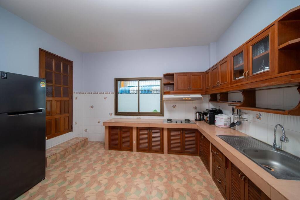 Coast Charm 6br House Karon *