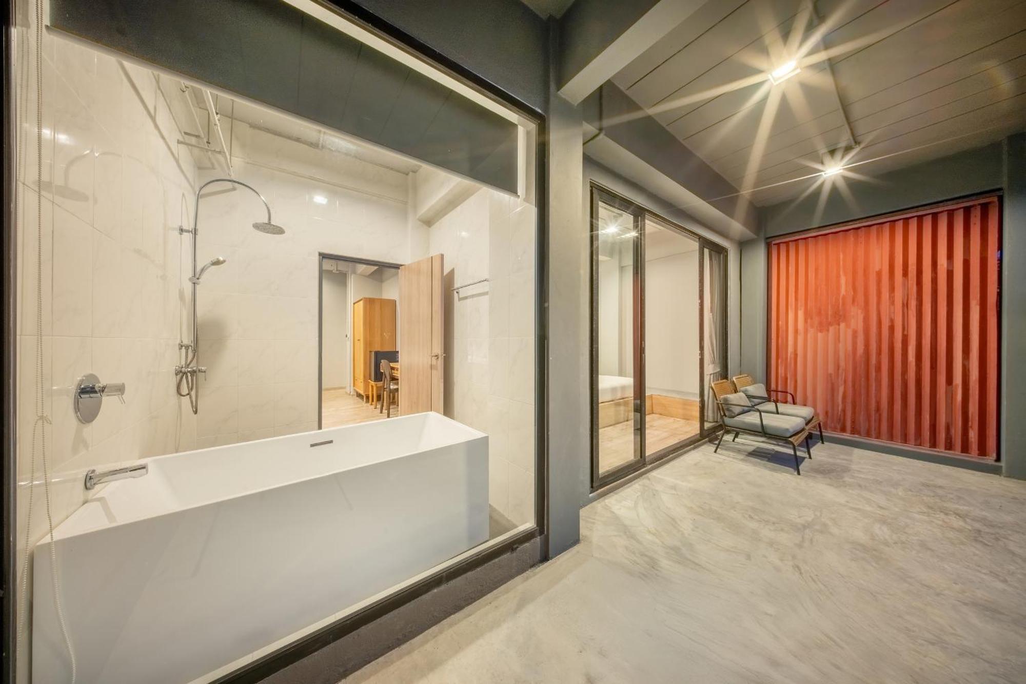 Shin Arch39 Phuket Front - Sha 4*