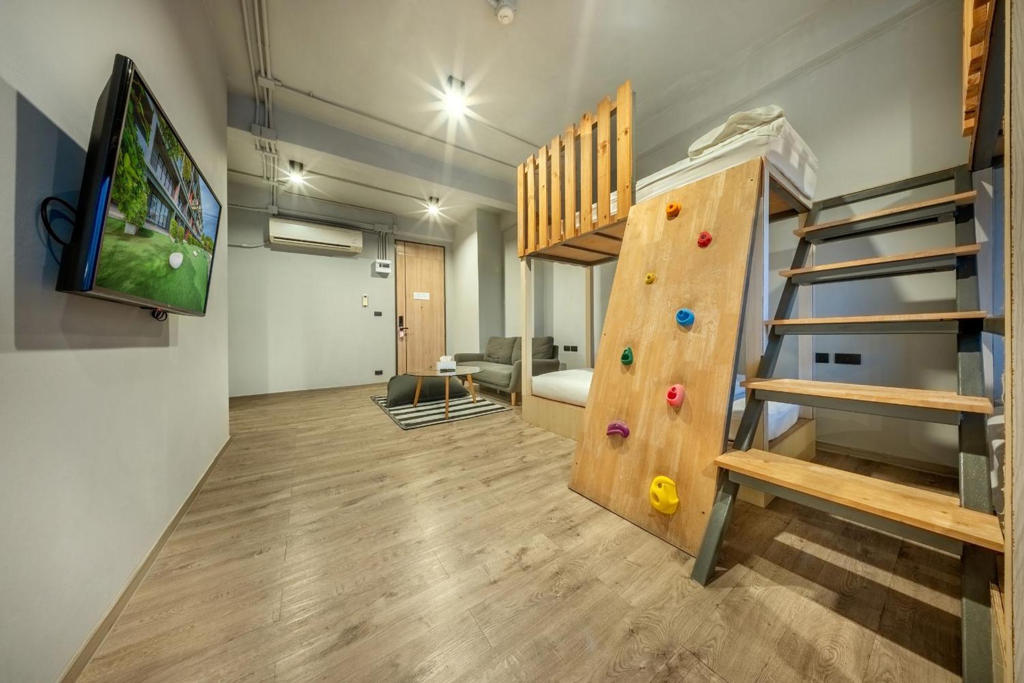 Shin Arch39 Phuket Front - Sha 4*
