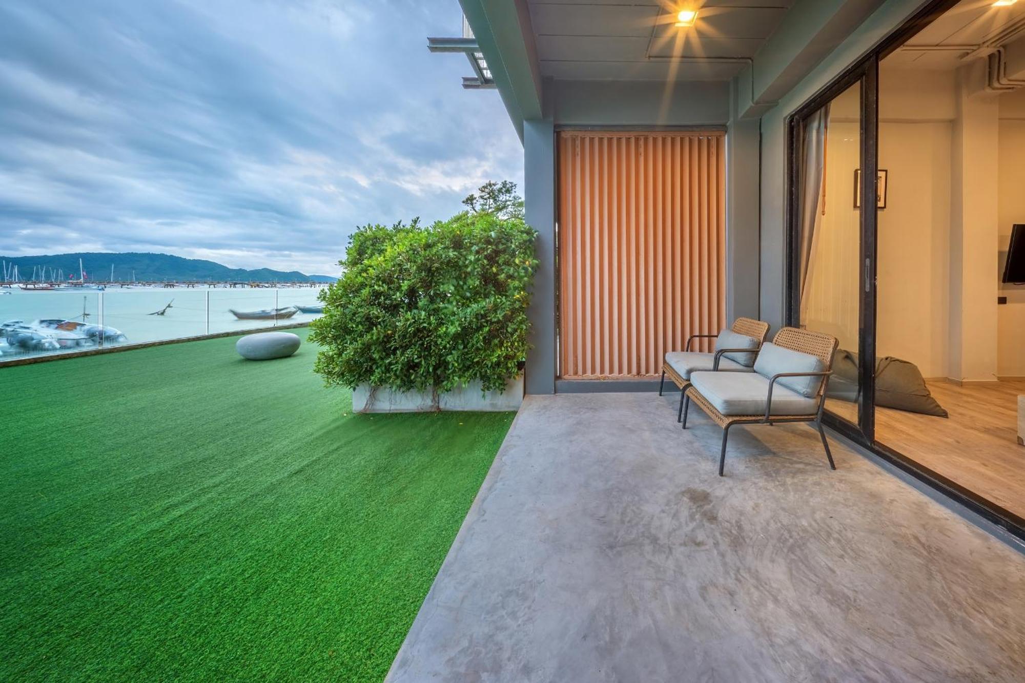 Shin Arch39 Phuket Front - Sha