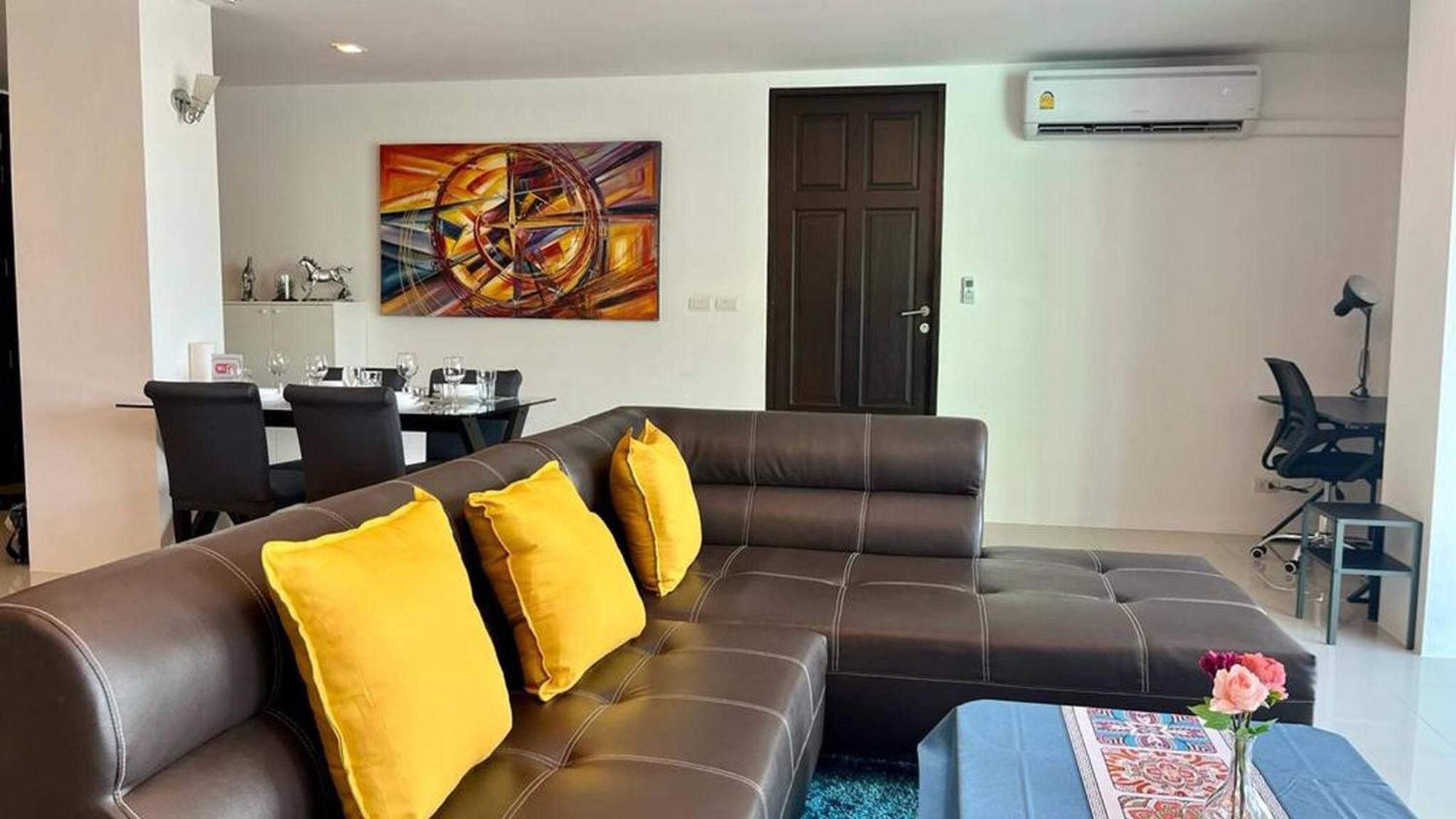 Apartment 618-penthouse 3 Bedrooms Walking To