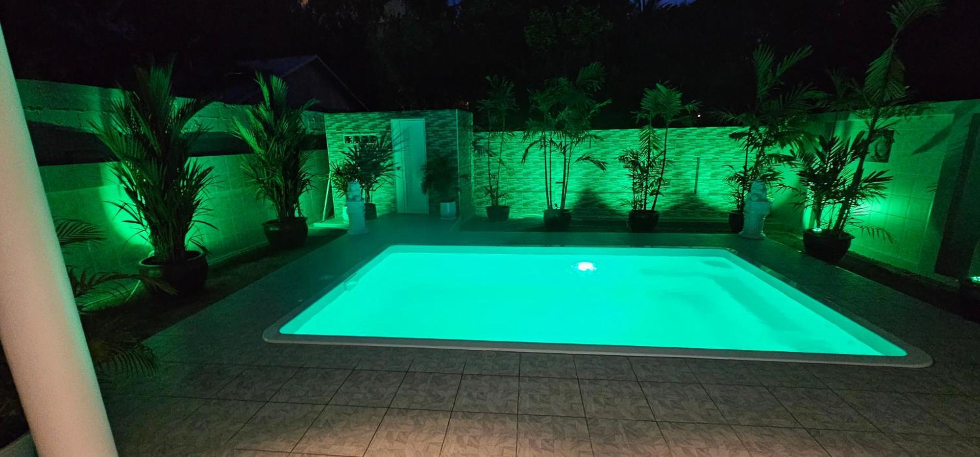 Villa Prestige Pool By Homes Karon