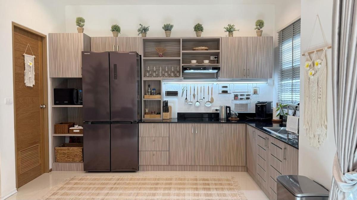 Cozy Family Townhouse Holiday home Chalong