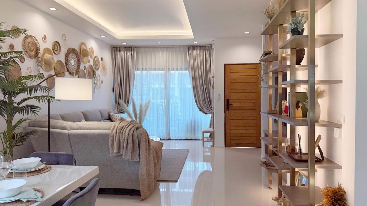 Cozy Family Townhouse Holiday home