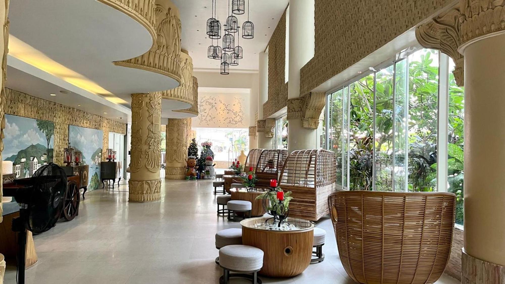 Apartment Partial Seaview On 11 Floor Near Jungceylon, Bangla Street